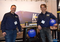 Fabian van Velden and Nico Doff had plenty to hand out in the booth at Veldwerk Koerier.